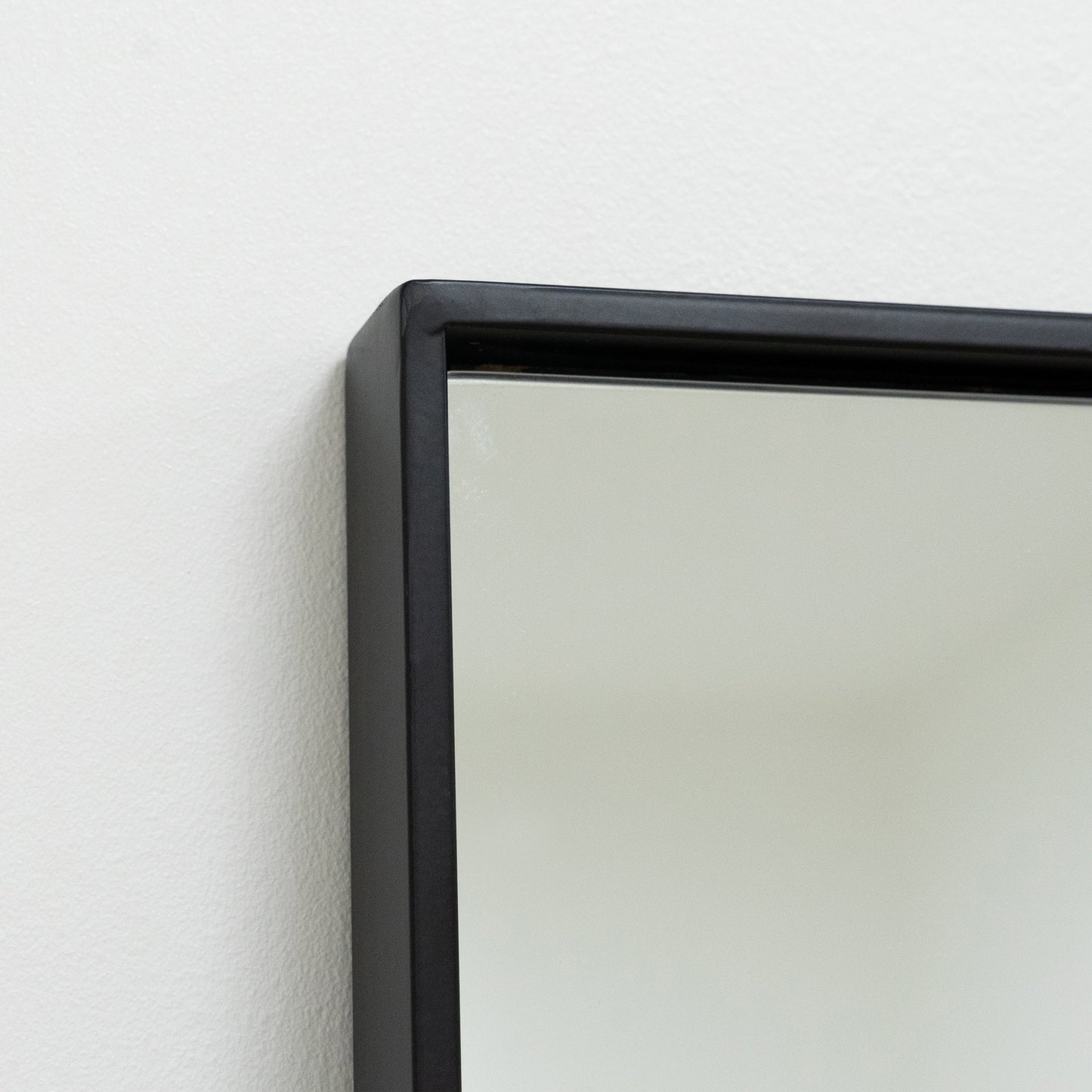 Espelho de corpo inteiro extra grande em metal preto, 200 cm x 100 cm