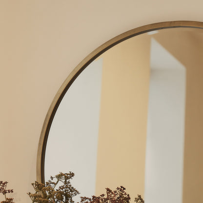 Haus Higgins – Moderner runder espelho de parede aus metal dourado (80 cm x 80 cm)
