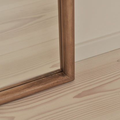 Haus Amora – espelho de corpo inteiro mit geschwungener Holzrahmung (172 cm x 60 cm)