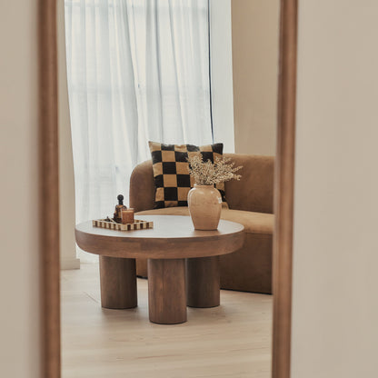 Haus Amora – espelho de corpo inteiro mit geschwungener Holzrahmung (172 cm x 60 cm)